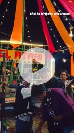 होटल अटारी फैमिली रेस्टोरेंट.श्रुतधाम मंदिर के सामने खुरई रोड बीना