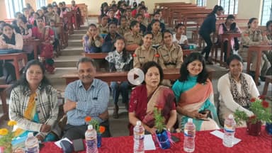 गिरिडीह: श्री रामकृष्ण महिला महाविद्यालय में NCC दिवस मनाया गया, छात्राओं ने दिखाई प्रतिभा