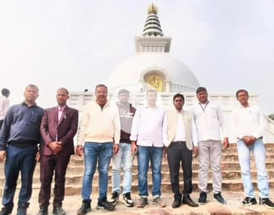 कोडरमा: डीवीसी सीएसआर द्वारा सरकारी विद्यालय के छात्रों के लिए शैक्षणिक भ्रमण का आयोजन