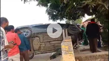 महाराजगंज: परतावल में तेज रफ्तार कार ने सड़क किनारे खड़ी बाइक और साइकिल को रौंदा, एक महिला गंभीर रूप से घायल