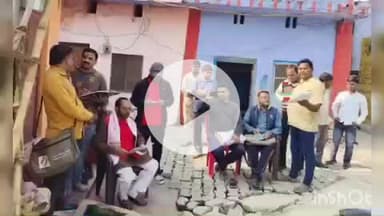 बलरामपुर: सभासदों के नेतृत्व में नगर पालिका परिषद बलरामपुर के वार्ड में मतदाता पुनरीक्षण अभियान का लगाया गया कैंप