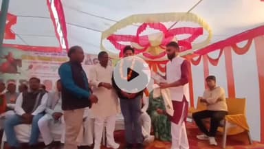 नरवर: सतगुरु कबीर साहेब आश्रम में सर्व समाज ने मनाई झलकारी बाई जयंती, निकाला चल समारोह