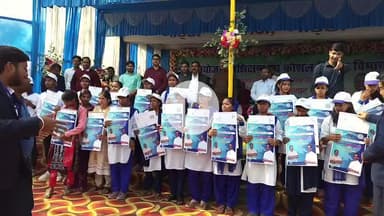 गोड्डा कॉलेज मैदान में एक दिवस रोजगार मेला लगाया गया मेला लगाने का मुख्य उद्देश्य पलायन को रोकना है  #rameshyadav