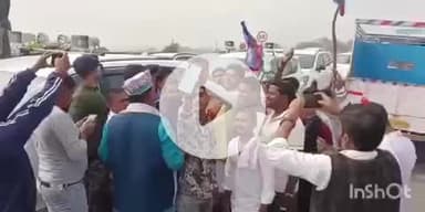 फतुहा: बिहार सरकार के गन्ना मंत्री संजय पासवान का फोरलेन पर लोजपा कार्यकर्ताओं ने किया भव्य स्वागत