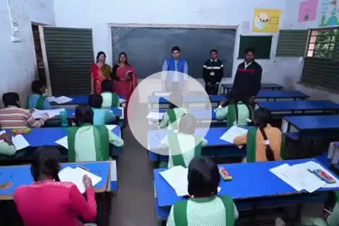 पाकुड़: उपायुक्त ने हरिणडंगा हाईस्कूल में प्री-बोर्ड परीक्षा केंद्रों का किया निरीक्षण #jharkhand #board