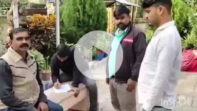 भभुआ: भभुआ समाहरणालय के पार्किंग से चोरों ने दो मोटरसाइकिल चोरी की, थाना में दिया गया आवेदन