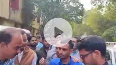 लाडपुरा: इटावा के प्रधान ने JEN के साथ मारपीट के मामले में अतिरिक्त संभागीय आयुक्त को दिया ज्ञापन, गिरफ्तारी की मांग की