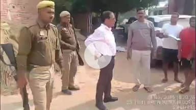 मिर्ज़ापुर: एसडीएम सदर गुलाबचंद द्वारा मतदाता पुनरीक्षण कार्य में लापरवाही पर 98 बीएलओ पर कार्रवाई से मचा हड़कंप