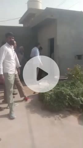 pilibanga policy pareshan ne kiya garibo par hatha pai jete ciko ke debab me aa kere sathe hi gao khareliya ka sarepench