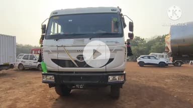 आगर: आगर मालीखेड़ी रोड पर आधी रात छापा, अवैध खनन माफिया रंगे हाथ पकड़े, पोकलेन-डम्पर जब्त