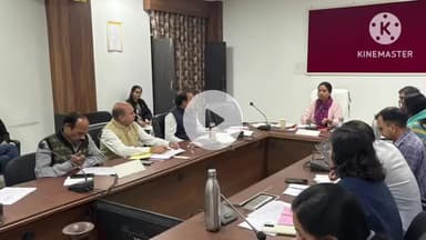 आगर: आगर कलेक्टर ने रबी सीजन में कृषकों को खाद वितरण सुनिश्चित करने के निर्देश दिए