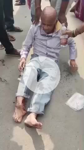 నారాయణపేట్: పాత బస్టాండ్ దగ్గర డీసీఎం డి ఒకరి కాలుకు గాయాలు