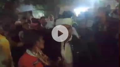 फतेहपुर: जहानाबाद मंडी में पिकअप का चालान काटने के बाद जमकर हुआ हंगामा, किसान ने गाली-गलौज और मारपीट का लगाया आरोप, वीडियो वायरल