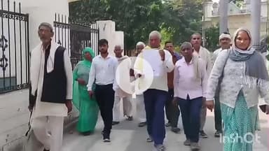 मैनपुरी: एलाऊ क्षेत्र में जलभराव और तालाब की जमीन पर कब्जे से परेशान ग्रामीणों ने डीएम से की शिकायत