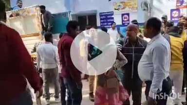 भभुआ: भभुआ मोहनिया पथ पर मरीचाव आईटीआई कॉलेज के पास सीएनजी ऑटो पेड़ से टकराने से सात लोग घायल, इलाज जारी