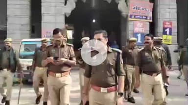 मिर्ज़ापुर: विंध्याचल के मां विंध्यवासिनी मंदिर को बम से उड़ाने की धमकी मिलने पर पुलिस ने बढ़ाई सुरक्षा, आरोपी गिरफ्तार