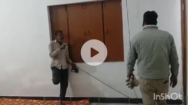 धामपुर: धामपुर के नूरपुर मार्ग पर एक बैंकट हॉल के टायलेट में सर्प दिखाई देने से मचा हड़कंप, सर्प मित्र ने किया रेस्क्यू