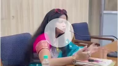 हरिद्वार: पूर्व विधायक की पत्नी होने का दावा करने वाली एक्ट्रेस उर्मिला सनावर ने करियर खत्म करने का आरोप लगाया