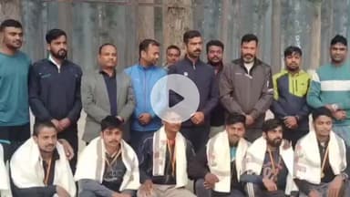 महाराजगंज: बेलवा काज़ी में भारतीय सेना में चयनित युवाओं का सम्मान समारोह आयोजित कर किया गया सम्मानित