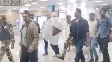 कांके: भारतीय टीम के दो खिलाड़ी पहुंचे रांची, 30 नवंबर को होने वाले भारत बनाम दक्षिण अफ्रीका वनडे में खेलेंगे