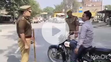 औरैया: दिबियापुर तिराहे पर पुलिस ने किया सघन वाहन चेकिंग अभियान, यातायात नियमों के पालन पर जोर