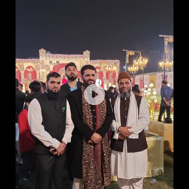 पूर्व राज्यमंत्री एवं खेल प्रकोष्ठ के प्रदेश अध्यक्ष जनाब अमीन पठान भाईजान के भतीजे ओवेस भाई की शादी के मौके पर शिकरत की