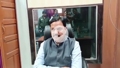 औरैया: जिलाधिकारी डॉक्टर इंद्रमणि त्रिपाठी ने दी जानकारी, 10 लाख 28,685 में से 6,710,220 फॉर्म अब तक हो चुके जमा