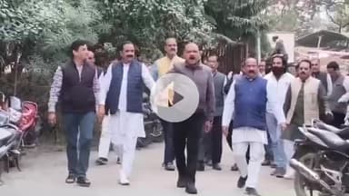 बीना: अजाक्स अध्यक्ष के विरोध में ब्राह्मण समाज ने तहसील प्रांगण में किया प्रदर्शन, बड़ी संख्या में लोग रहे मौजूद