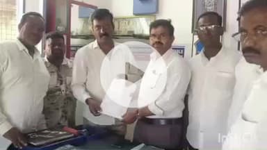 వనపర్తి: వనపర్తి లోని పాత బస్టాండ్ లో మౌలిక సదుపాయాలు కల్పించాలని కోరిన వనపర్తి అఖిలపక్ష ఐక్యవేదిక అధ్యక్షులు సతీష్ యాదవ్