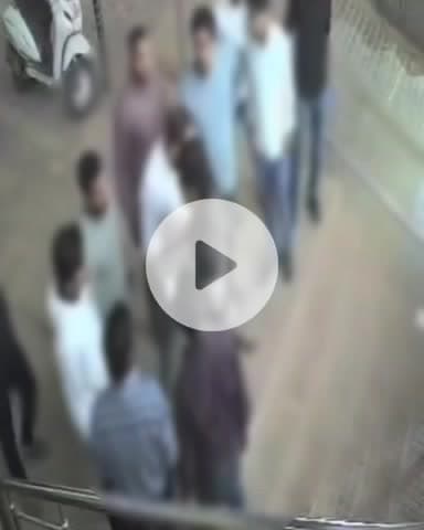 कानपुर: कल्याणपुर में अस्पताल में घुसकर संचालक को पीटा, सीसीटीवी फुटेज सामने आया, अस्पताल संचालक समेत 34 पर FIR दर्ज