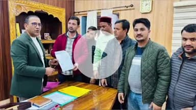 संकरी: सांकरी क्षेत्र के काश्तकारों ने पिछले चार वर्षों से प्रधानमंत्री फसल बीमा योजना का लाभ न मिलने पर नाराजगी व्यक्त की