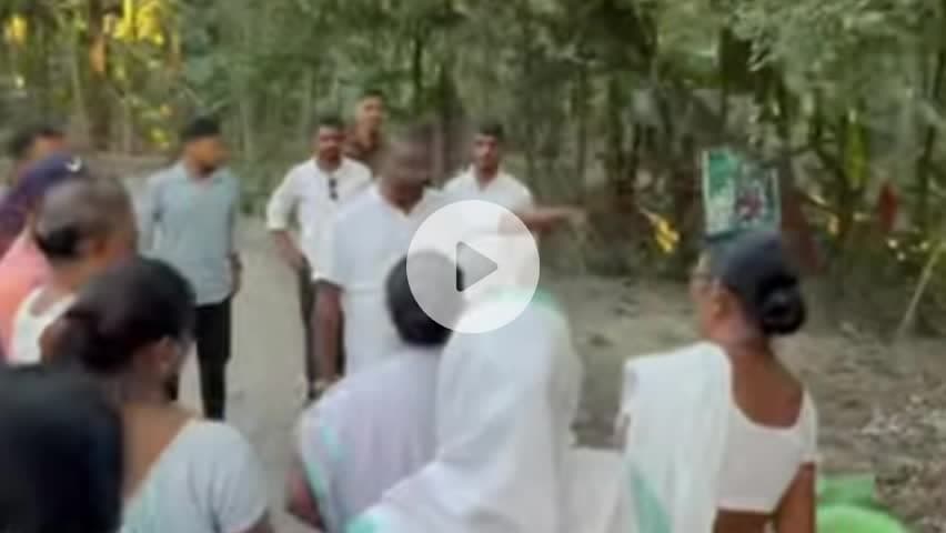 বাক্সা: অৰৰ্ঙ্গাজুলী গাওঁৰ পানী যোগান আঁচনিটো নিষ্ক্ৰিয় হৈ থকাৰ বাবে গাওঁবাসীয়ে উপস্থিত এমছিএলএ ভজেন দাস