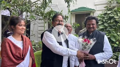 मुंगेर: मुंगेर विधायक कुमार प्रणय ने चैंबर ऑफ कॉमर्स के अध्यक्ष अशोक सितारिया और कार्यकर्ताओं से की मुलाकात