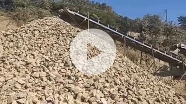 नमहोल: दी टीपर ऑपरेटर्स यूनियन ने गाबर कंपनी का काम रोका, लोकल गाड़ियों को काम न देने पर बढ़ा विवाद