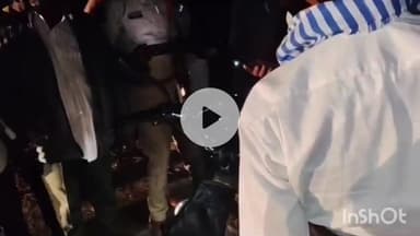 ఐనవోలు: వెంకటాపురం లో డీసీఎం వాహనం బైక్‌ను ఢీకొట్టింది. ఈ ప్రమాదంలో బైక్ పై ప్రయాణిస్తున్న ఇద్దరు వ్యక్తులు అక్కడికక్కడే మృతి