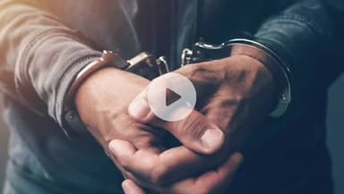 தஞ்சாவூர்: காதலிக்க மறுத்த பெண்ணுக்கு கொலை மிரட்டல்: தஞ்சை அருகே வாலிபரை கைது செய்த போலீசார்