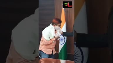 SIR अभियान में अच्छा कार्य करने वाले BLO को DM ने सम्मानित किया#dmamethi #amethi #SIR #now44news