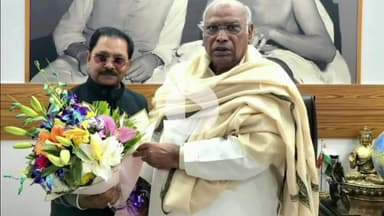 लोहरदगा: दिल्ली में मल्लिकार्जुन खड़गे से मिले धीरज प्रसाद साहू, झारखंड कांग्रेस को नई ऊर्जा देने पर चर्चा