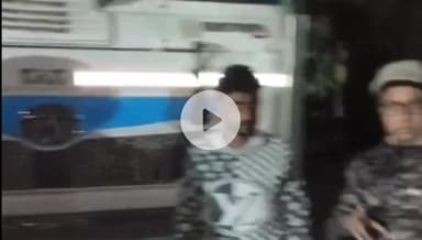 रामपुर: ARTO राजेश कुमार श्रीवास्तव ने नवीन मंडी समिति के पास दो ओवरलोड ट्रकों को सीज कर, अन्य 36 वाहनों पर की कार्रवाई