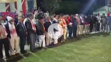 ছিপাঝাৰ: সাতখলিত অনুস্থিত হোৱা অসম  ভিত্তিত   দিবানৈশ ফুটবল খেল ত উপস্থিত প্ৰাক্তন বিধায়ক বিনন্দ শইকীয়া