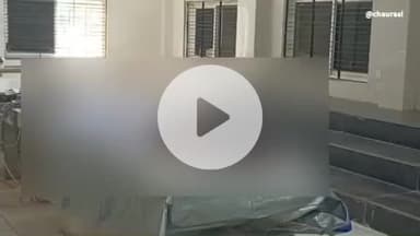 झौथरी: सांसरपुर में बुजुर्ग की हत्या मामले में 56 घंटे बाद परिजन पोस्टमॉर्टम के लिए हुए तैयार, छह पर हत्या का केस दर्ज