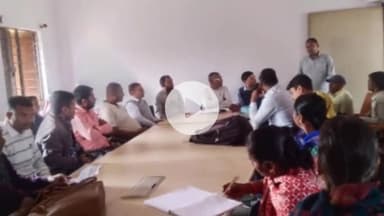 नगर नौसा: कैला पंचायत के पंचायत सरकार भवन में वार्षिक विकास कार्य योजना चयन को लेकर ग्राम सभा का आयोजन