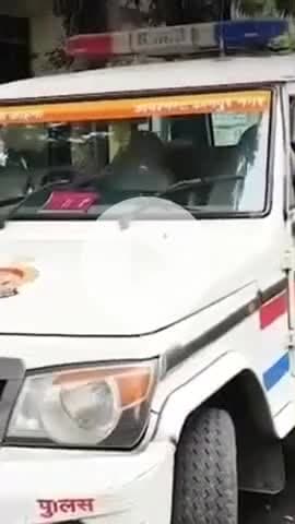 कानपुर: कुरियर कंपनी की आड़ में चल रहा था सेक्स रैकेट, पुलिस ने किया भंडाफोड़