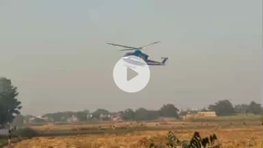 महाराजगंज: जोगिया पहुंचे CM योगी, गुरु गोरक्षनाथ मंदिर में पूजन-अर्चन कर शादी समारोह में की शिरकत