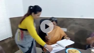 रामपुर: उत्तर प्रदेश महिला राज्य आयोग की अध्यक्षा ने रामपुर वन स्टेप सेंटर प्रभारी और उनकी पूरी टीम की जमकर तारीफ की