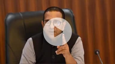 धौंतरी: भालुओं के इंसानों पर बढ़ते हमलों पर डीएम प्रशांत आर्य ने कहा, नागरिकों की सुरक्षा जिला प्रशासन की प्राथमिकता है