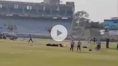 कांके: जेएससीए स्टेडियम में भारतीय टीम का अभ्यास, भारत और साउथ अफ्रीका के बीच होगा वनडे मुकाबला