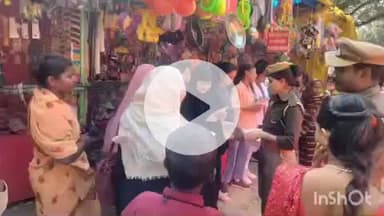 नानपारा: बाबा परमहंस कुट्टी मेले में मिशन शक्ति एंटी रोमियो टीम ने अभियान चलाकर महिलाओं और बालिकाओं को जागरूक किया