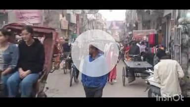 आरा: आरा में जिला प्रशासन अतिक्रमण के खिलाफ बुलडोजर चला रही है, दूसरी तरफ सड़क पर बाइक और ठेला लगाकर अतिक्रमण हो रहा है