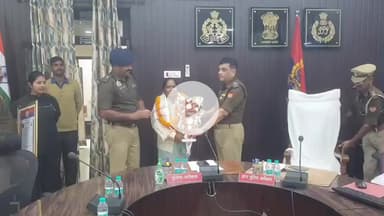 रामपुर: रविवार को पुलिस लाइन में आयोजित विदाई समारोह में पुलिस अधीक्षक विद्यासागर मिश्र शामिल हुए